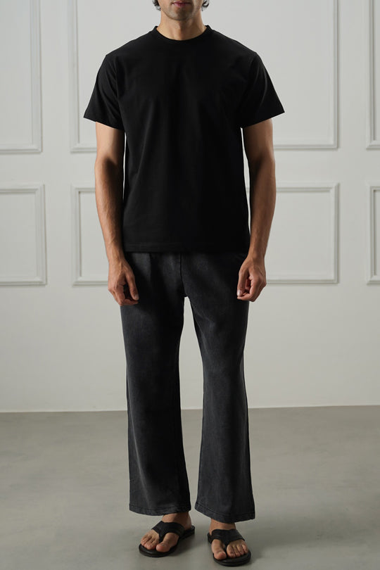 MINIMAL STRAIGHT-LEG PANTS