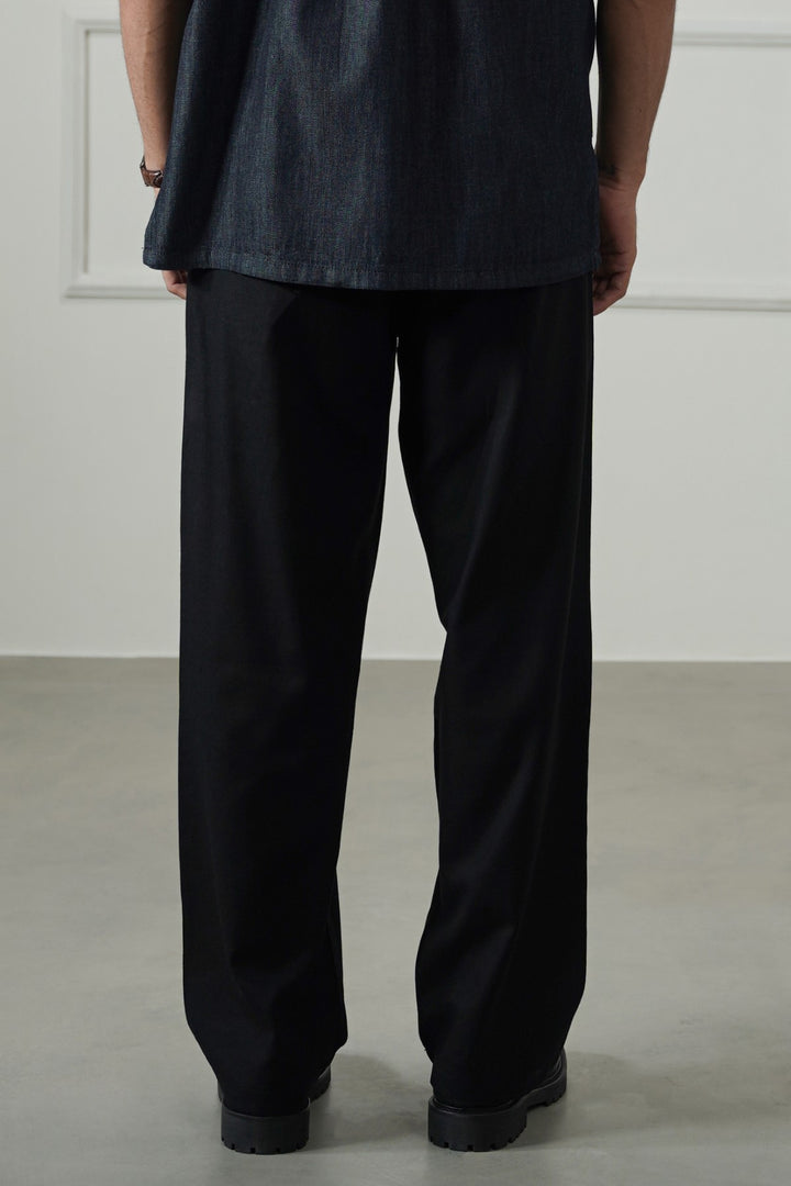 BLACK HEMP FIBER TROUSERS