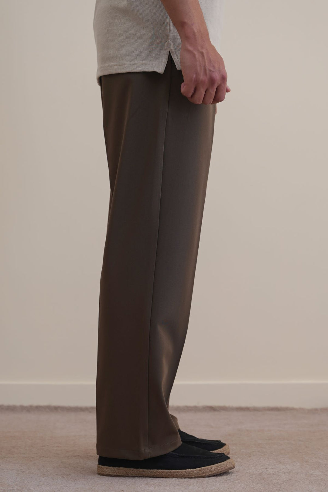 BROWN DOUBLE PLEAT PANTS