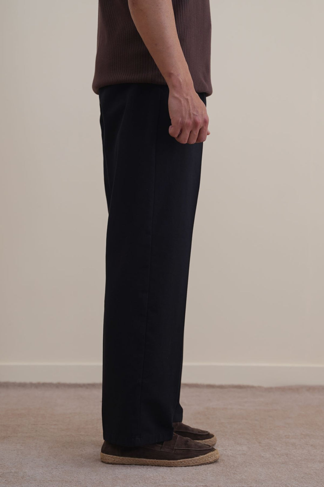 BLACK LIGHT COTTON CHINOS