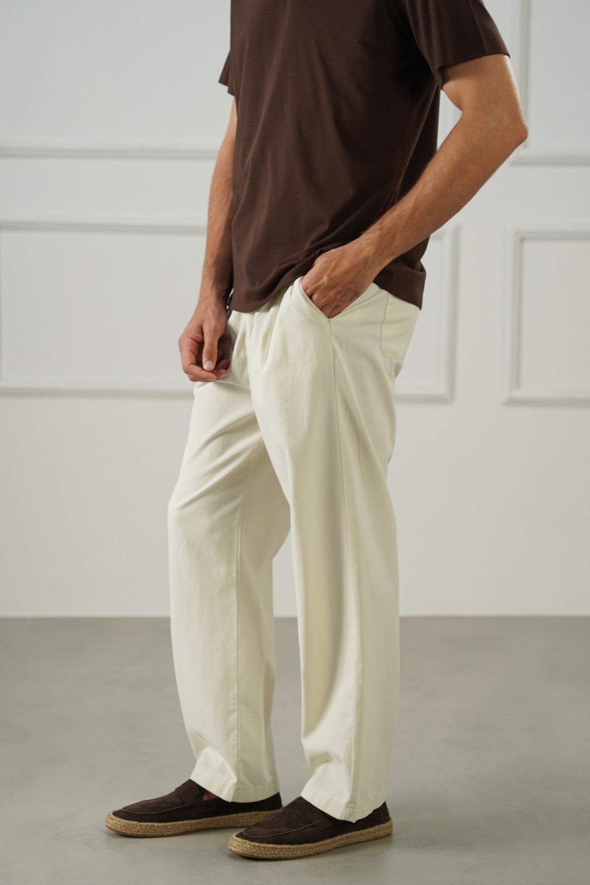 EASY PLEATED PANTS – Lama Retail