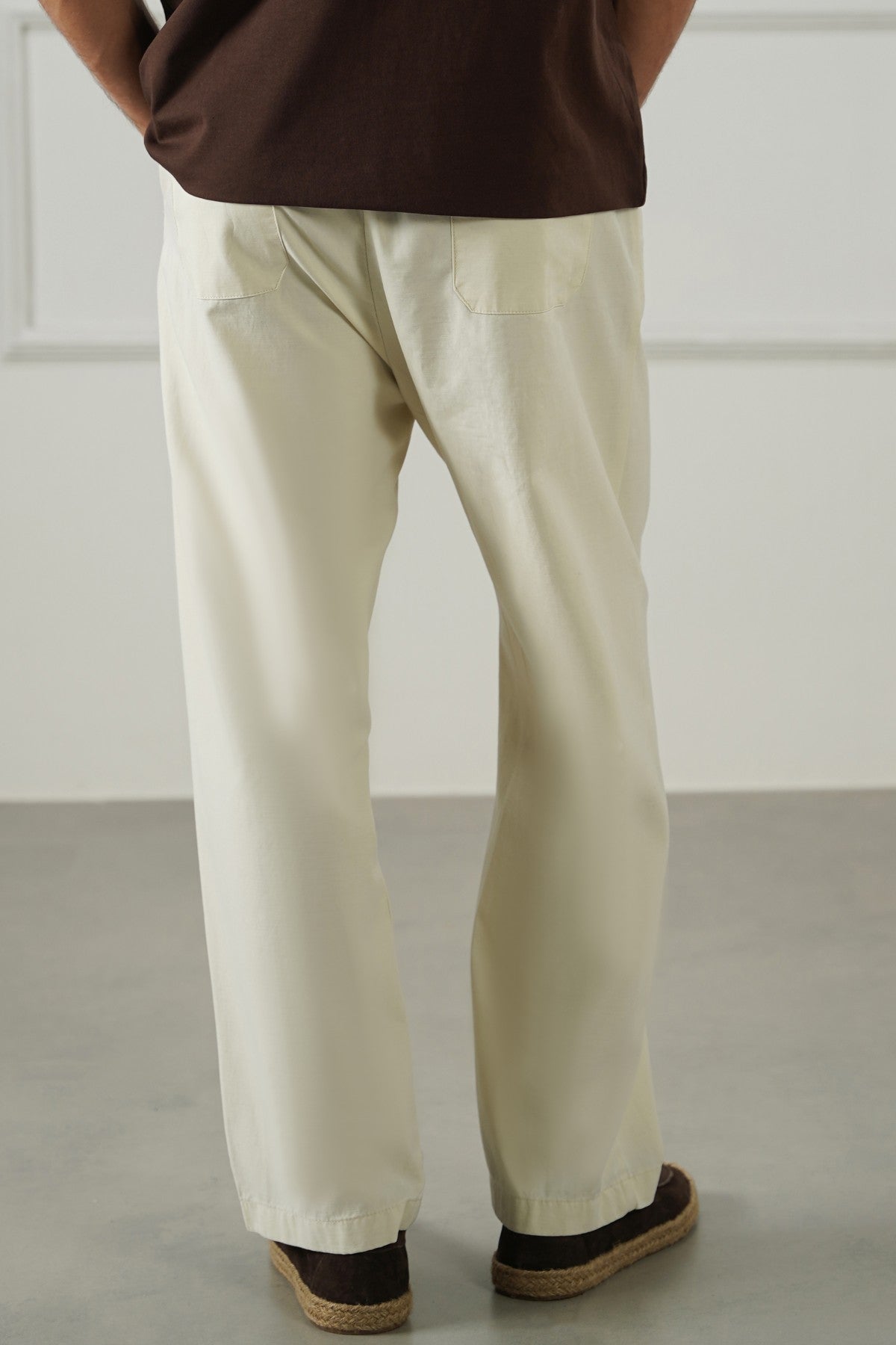 EASY PLEATED PANTS – Lama Retail