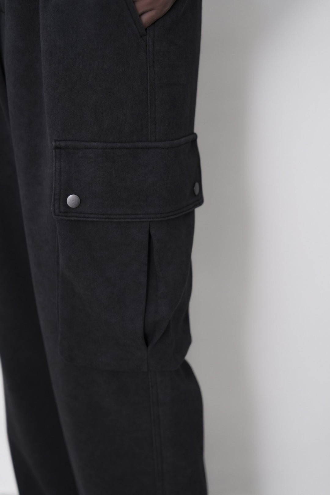 CHARCOAL UTILITY CARGO PANTS