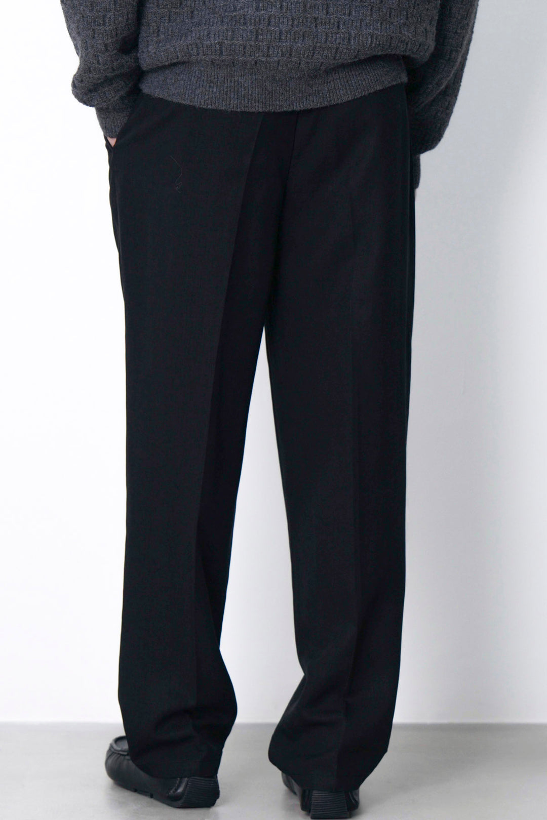 BLACK LINEN BLEND PANTS