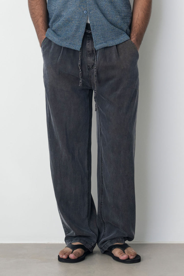 CHARCOAL WASHED LYOCELL TROUSERS