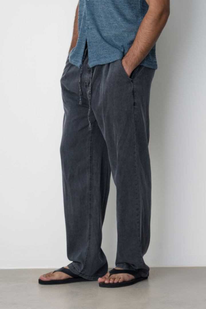 CHARCOAL WASHED LYOCELL TROUSERS