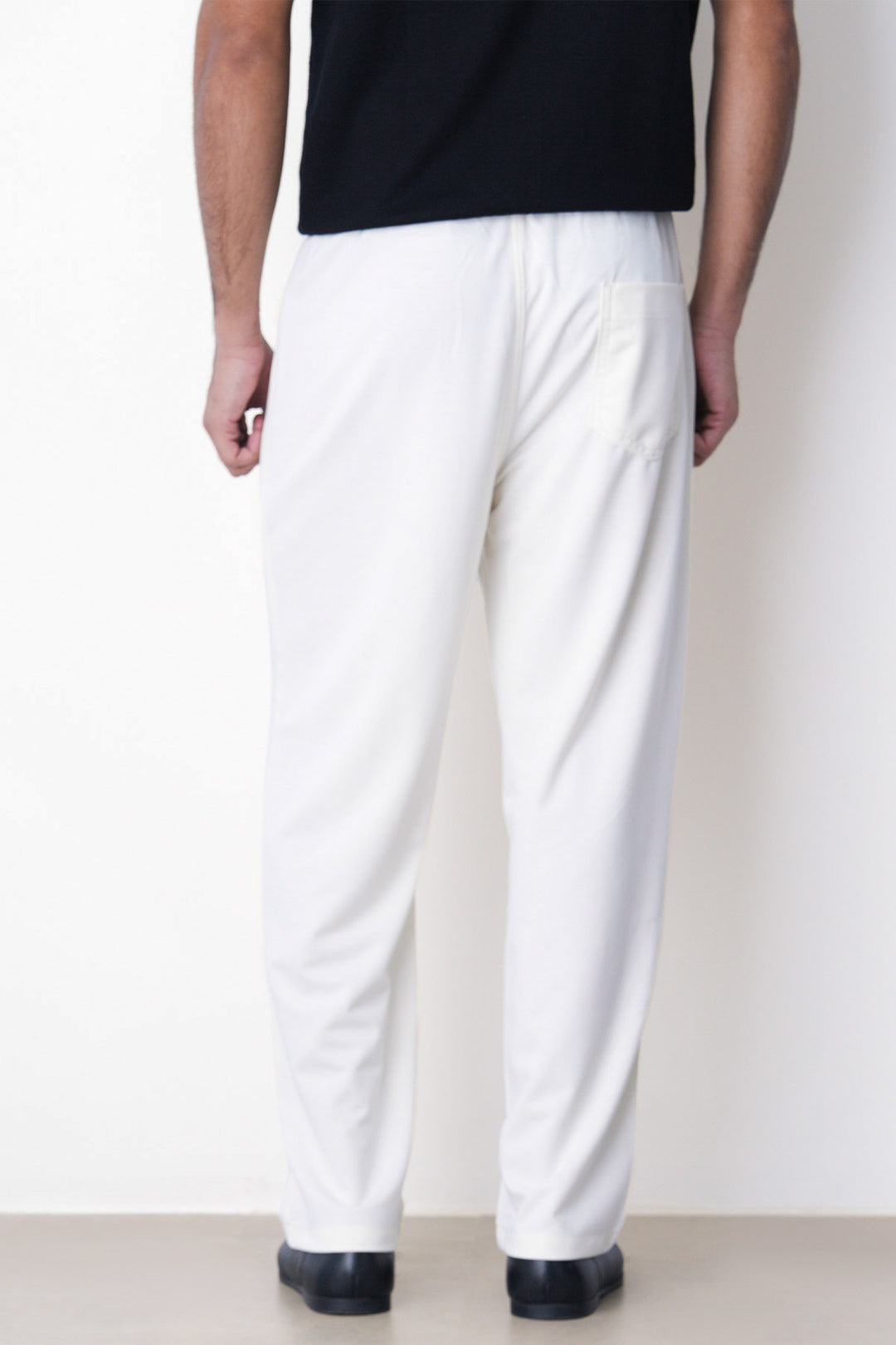 COMFORT STRAIGHT PANTS