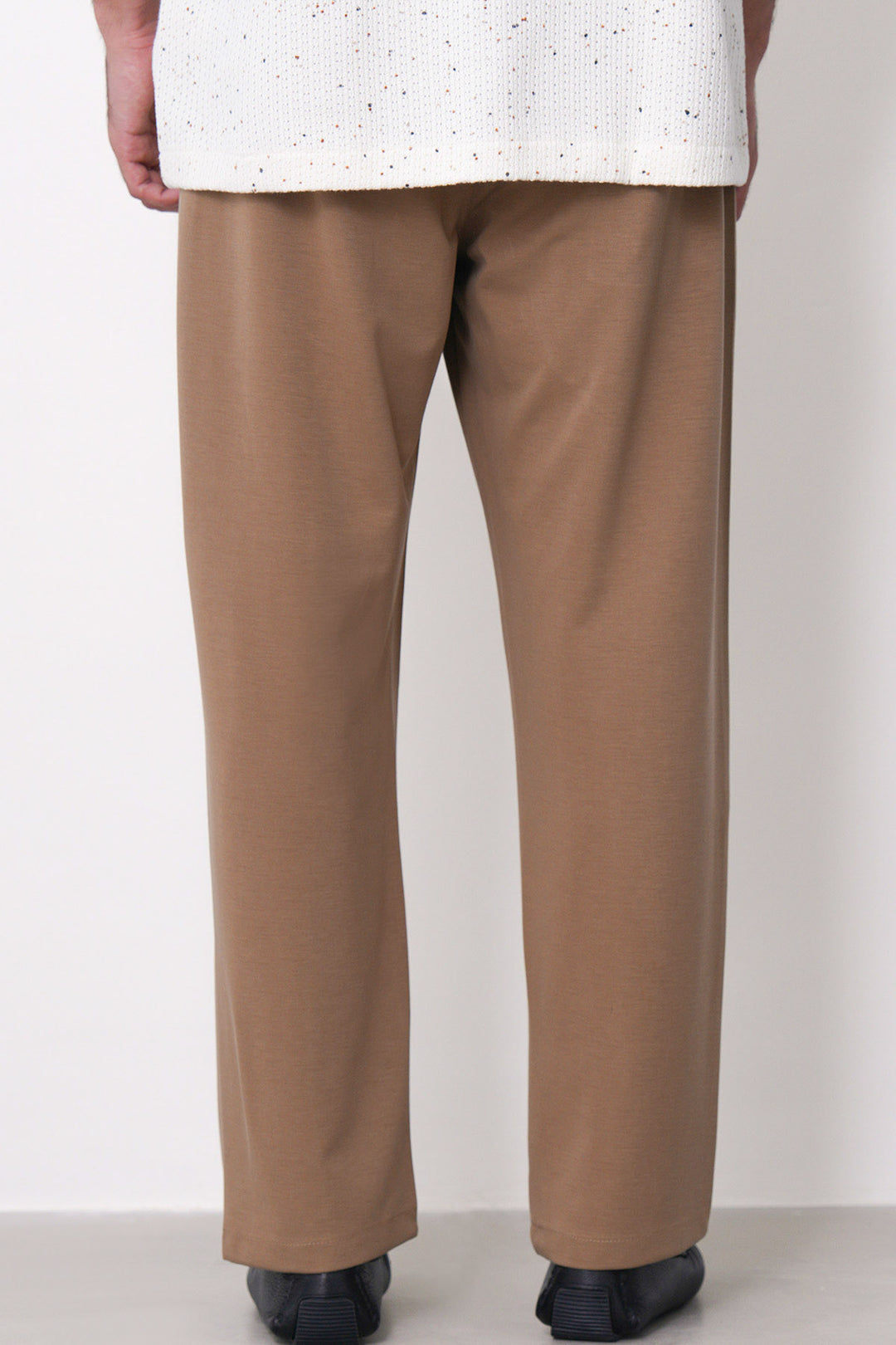COMFORT STRAIGHT PANTS