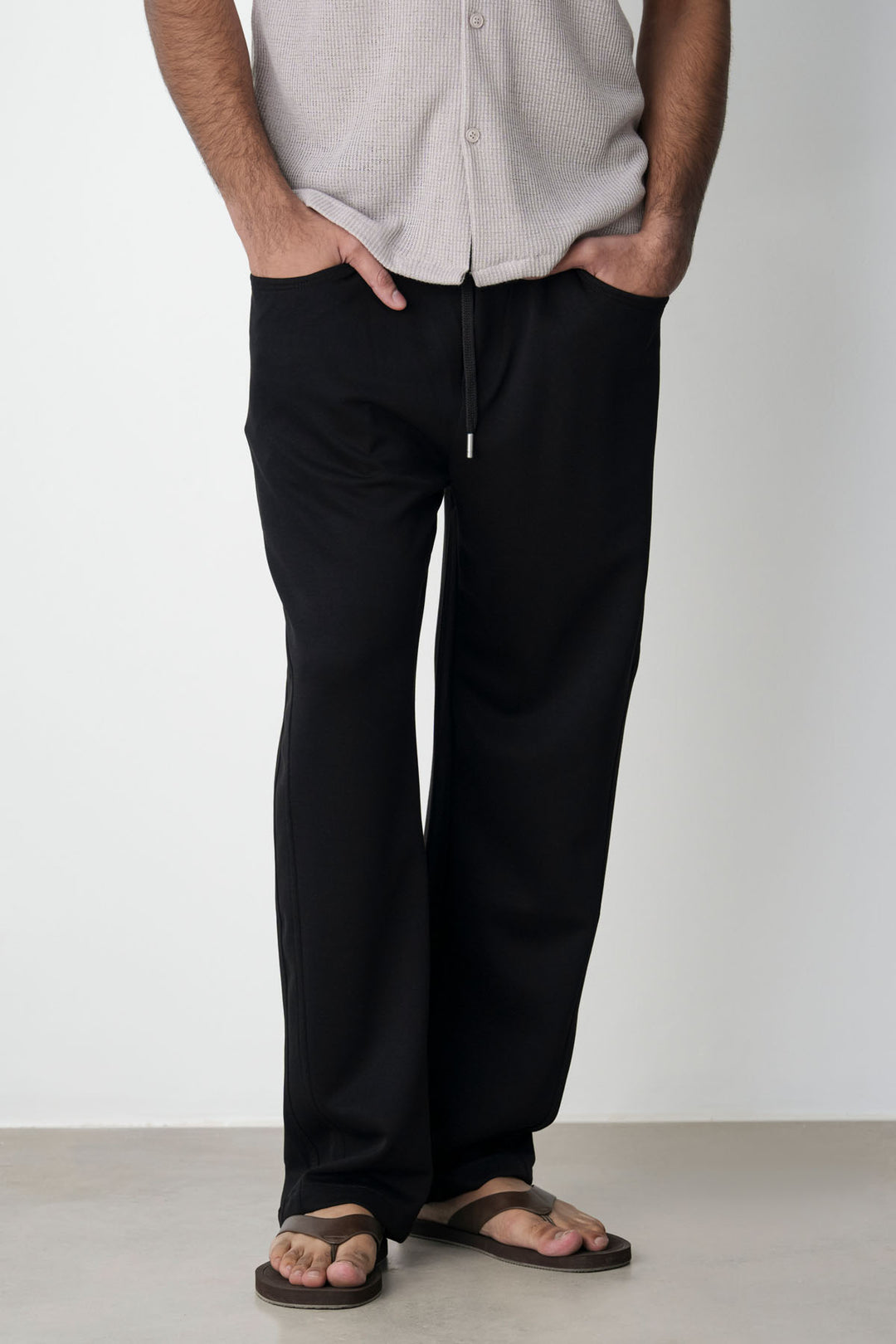 BLACK PANELLED TROUSERS