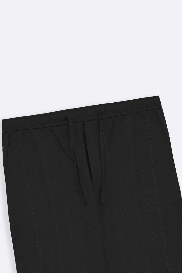 BLACK EMBROIDERED STRAIGHT PANTS