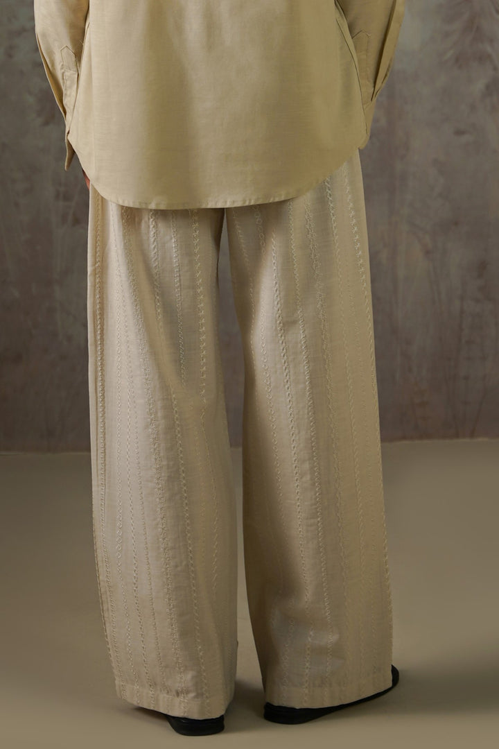 EMBROIDERED STRAIGHT PANTS