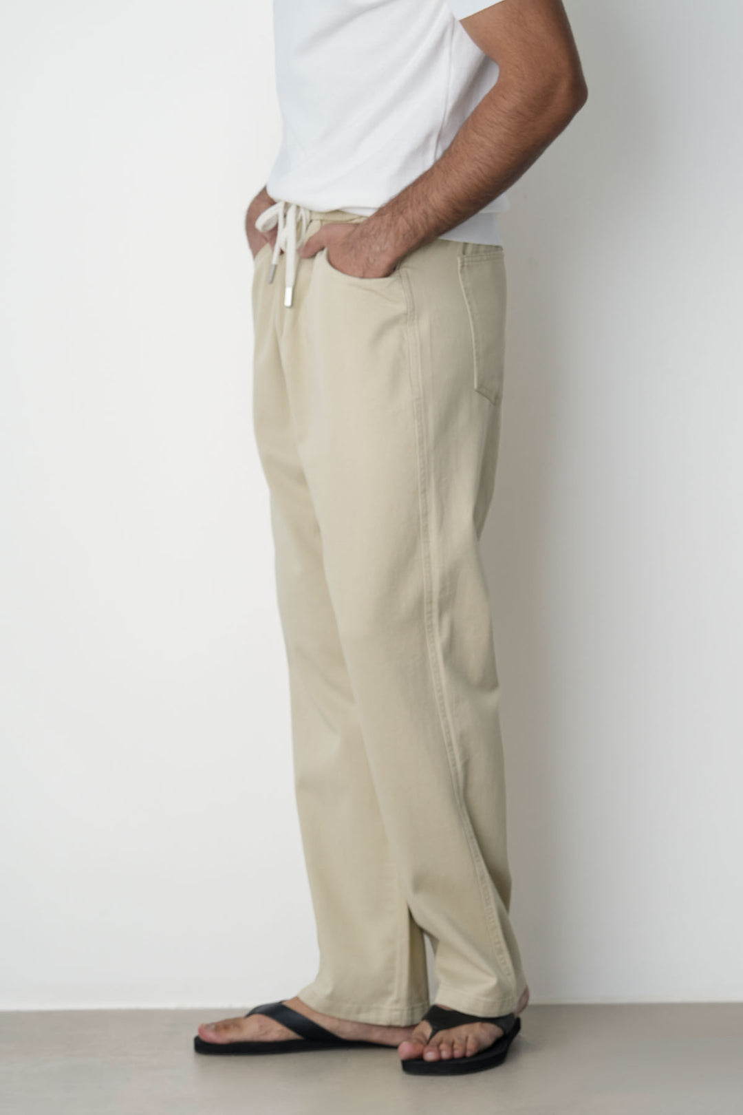 IVORY ELASTICATED WAIST JEANS