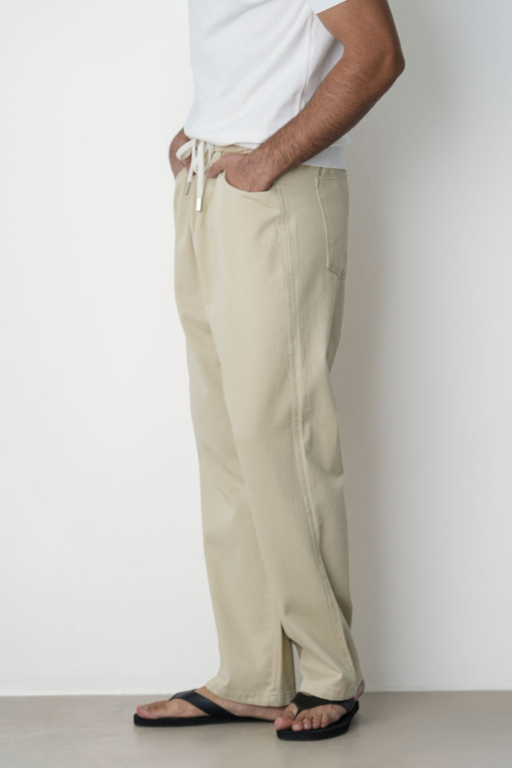 IVORY ELASTICATED WAIST JEANS