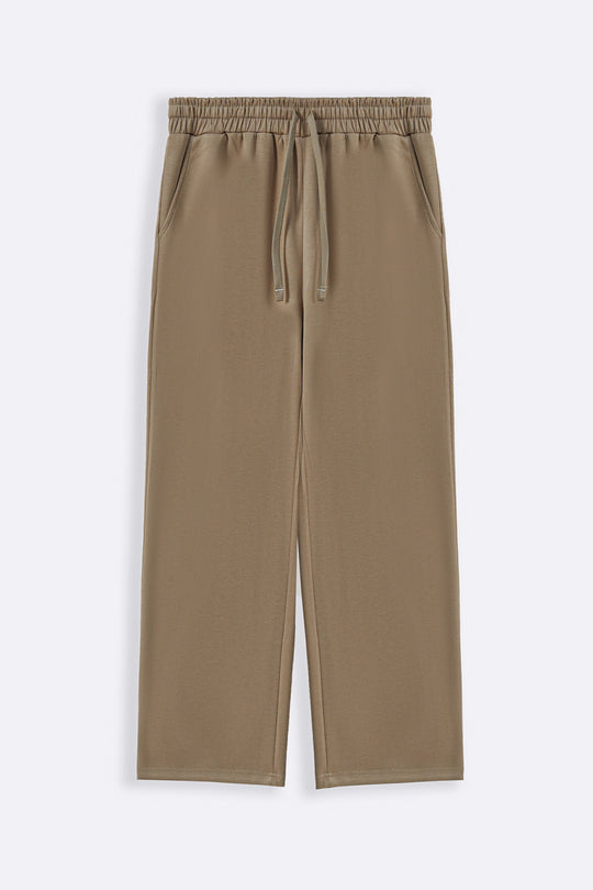 KHAKI COMFORT STRAIGHT PANTS