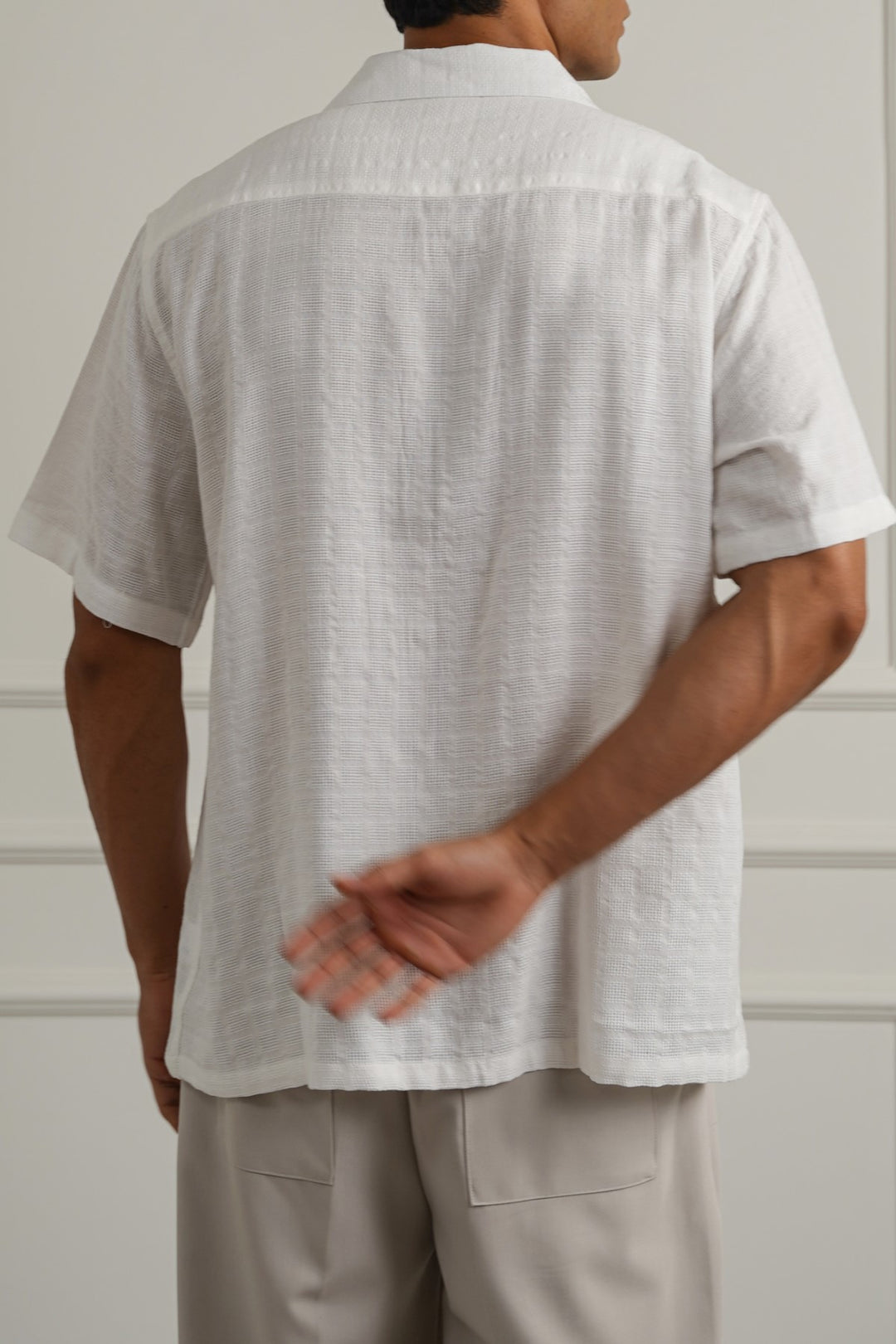 WHITE JACQUARD SUMMER SAFARI