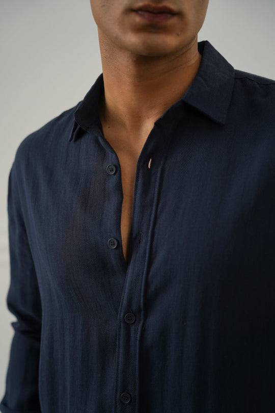 NAVY URBAN TEXTURED SHIRT