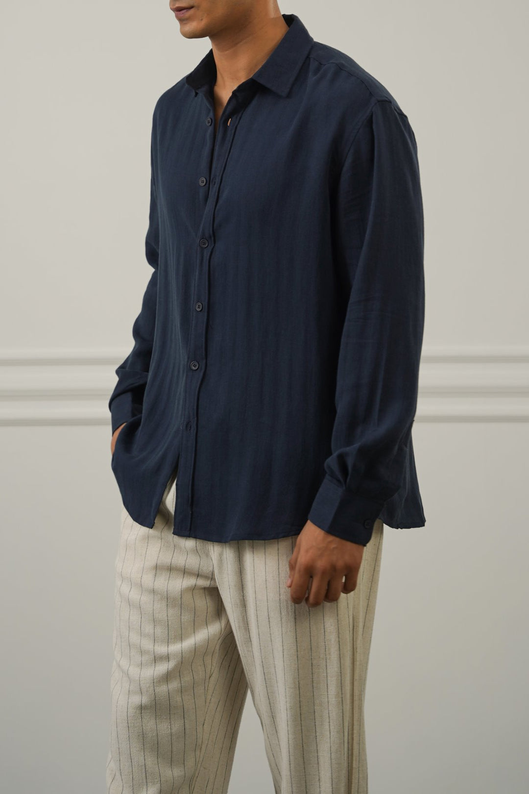 NAVY URBAN TEXTURED SHIRT