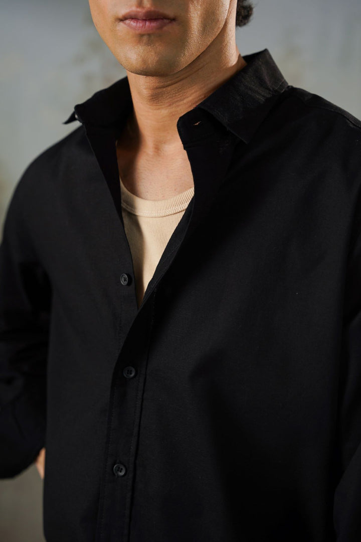 BLACK LINEN BLEND BUTTON DOWN SHIRT