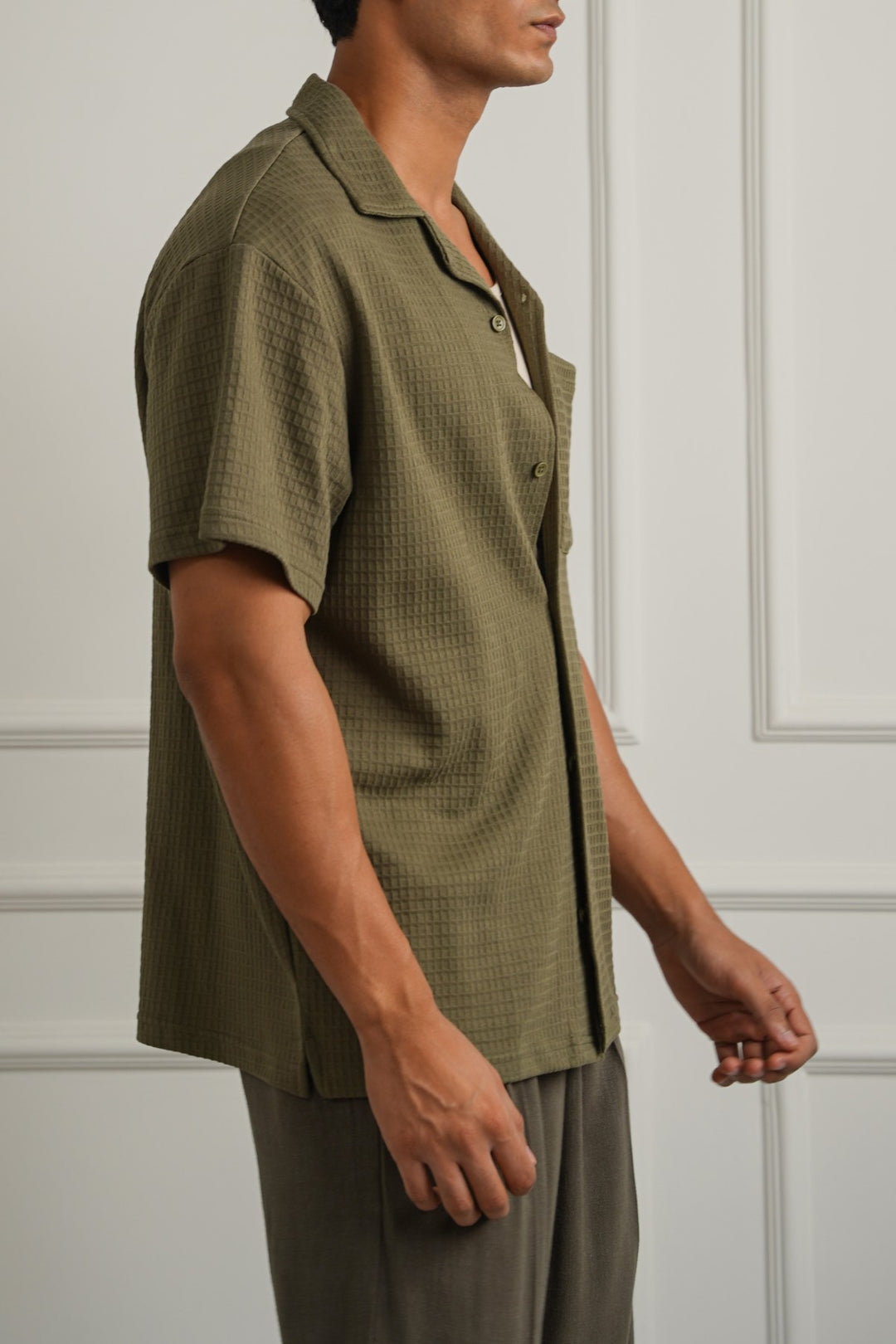 CUBAN COLLAR TEXTURED SHIRT