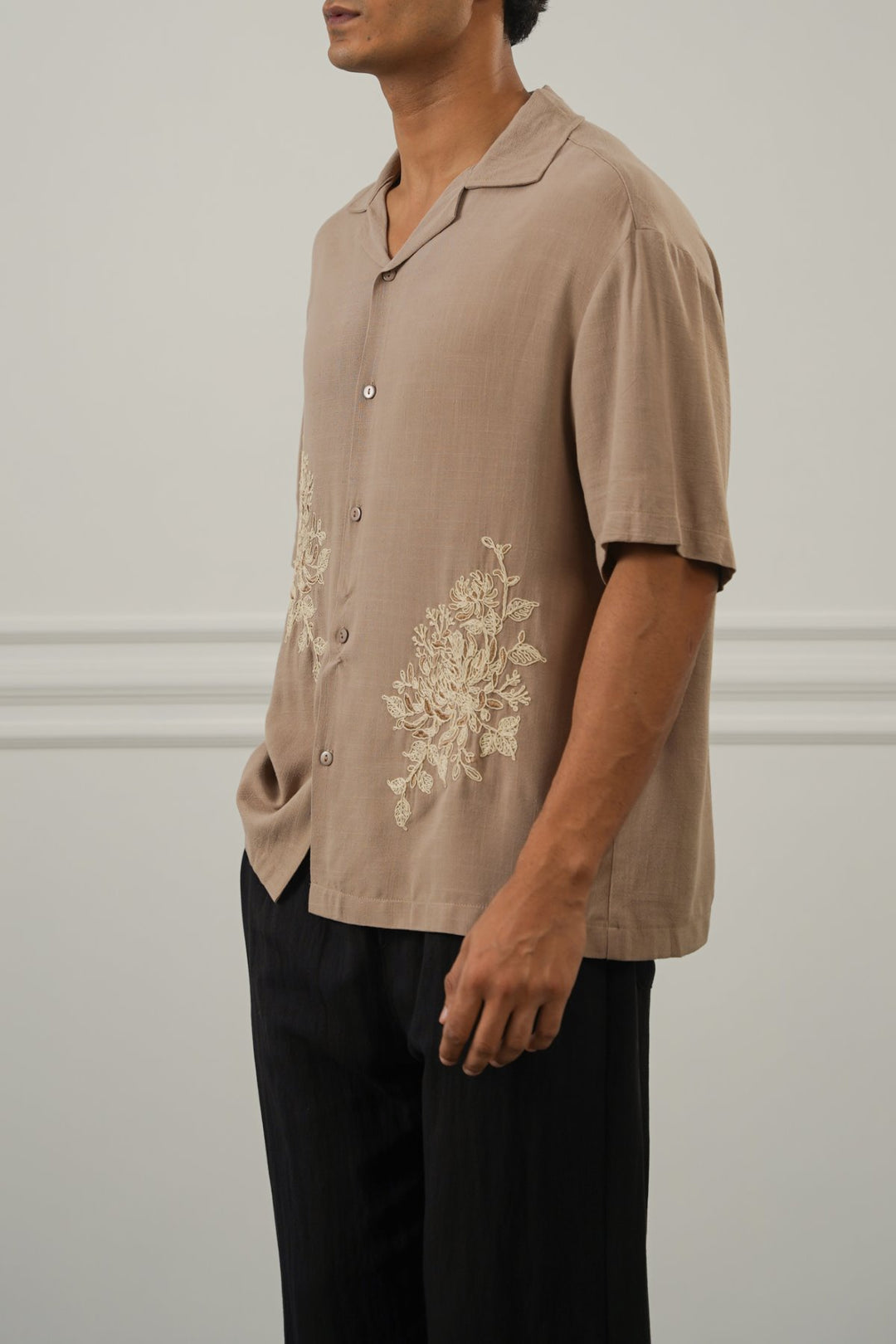TAUPE EMBROIDERED LINEN BLEND SHIRT