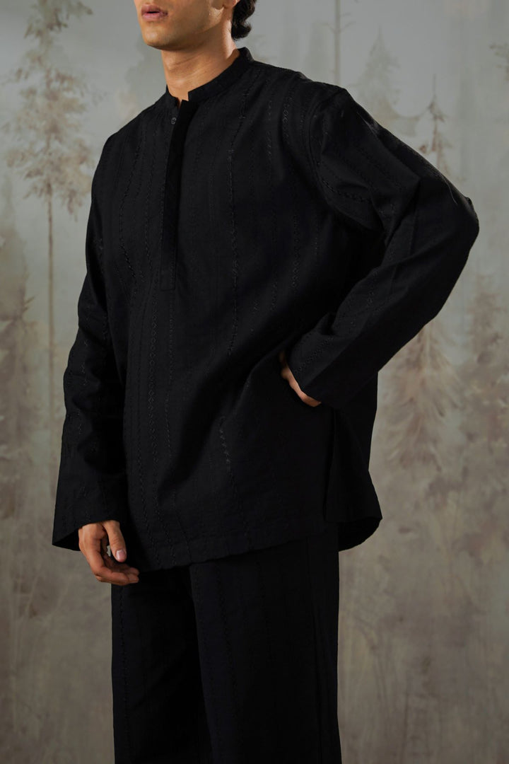 BLACK EMBROIDERED HALF PLACKET SHIRT