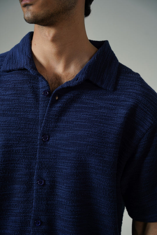 NAVY CRINKLE TEXTURED SHIRT