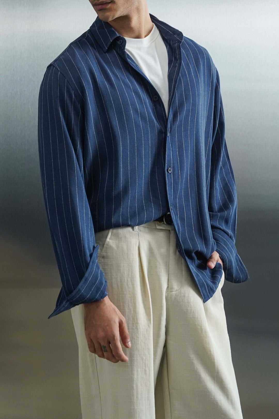 NAVY PINSTRIPE SHIRT WITH LINEN