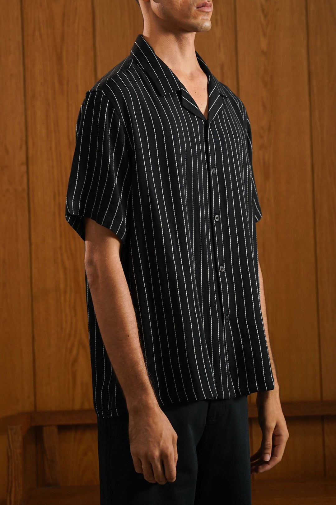BLACK STRIPED JACQUARD SHIRT
