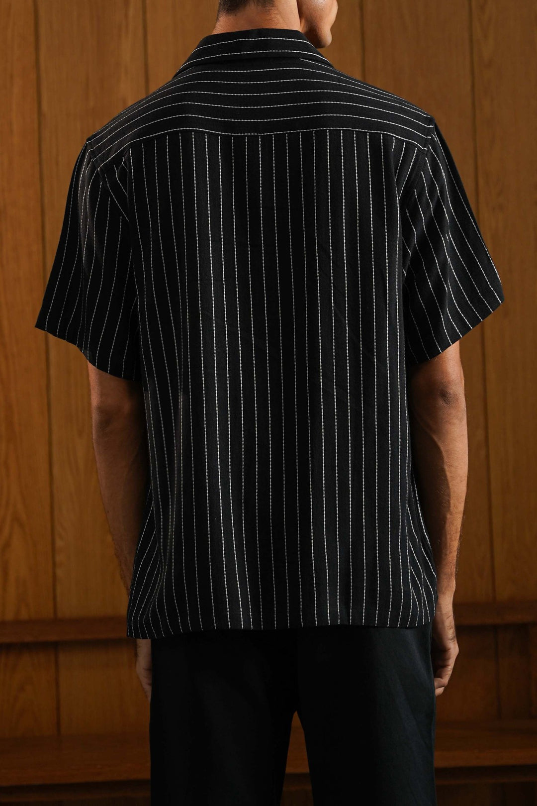 BLACK STRIPED JACQUARD SHIRT