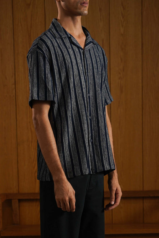 NAVY CRINKLE RESORT COTTON SHIRT