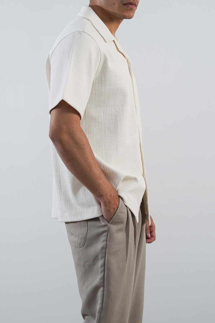 SEERSUCKER BUTTON DOWN