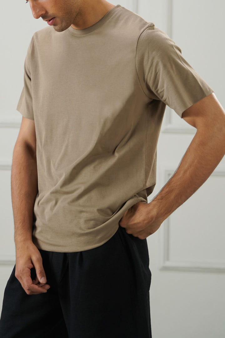 KHAKI EVERYDAY COMFORT TEE