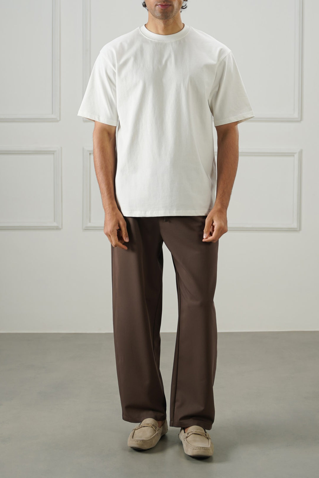 WHITE EVERYDAY COMFORT TEE
