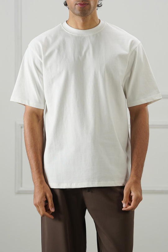 WHITE EVERYDAY COMFORT TEE