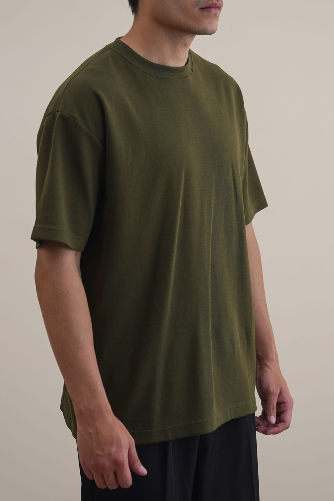 OLIVE ESSENTIAL TEE