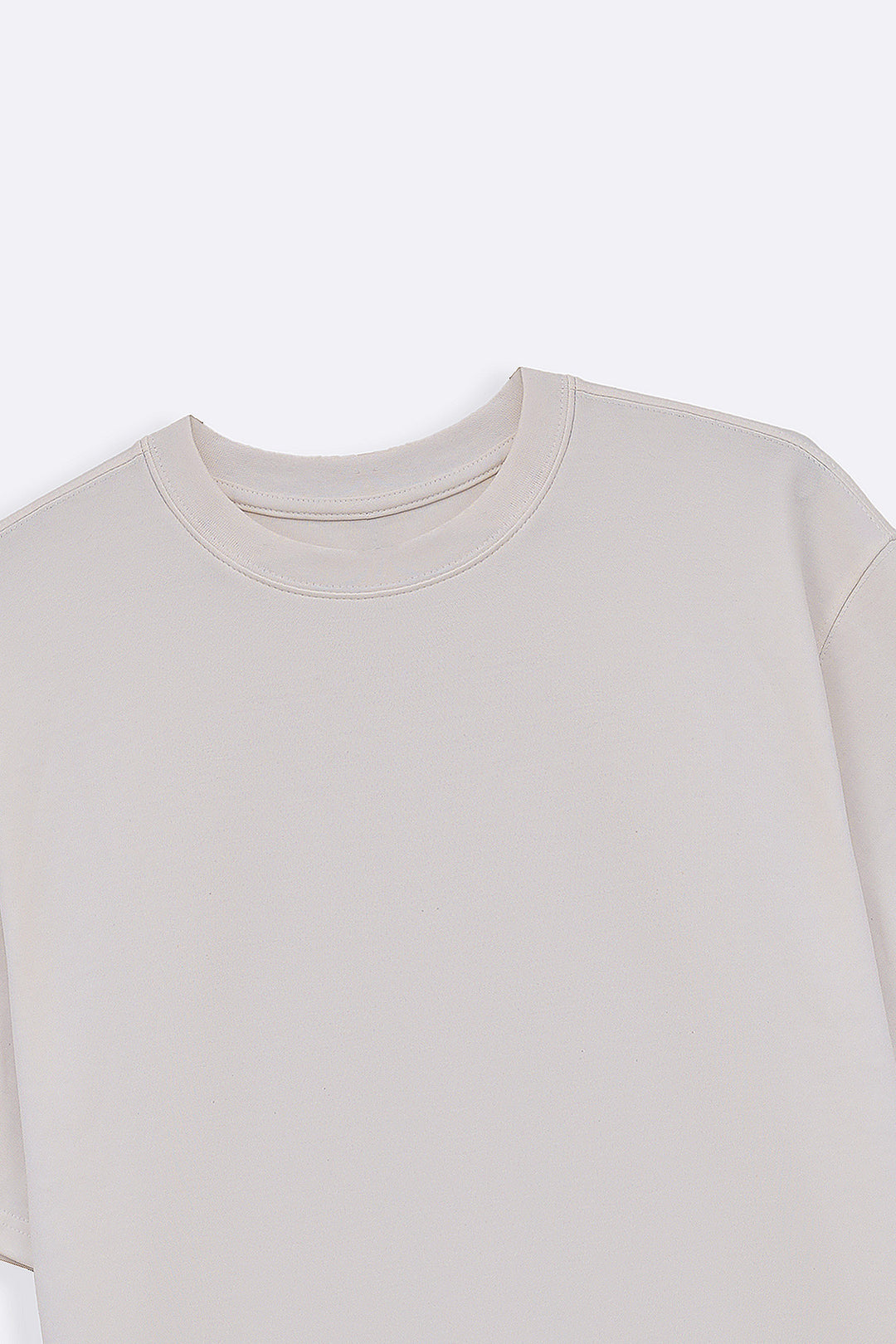 WHITE SUMMER ESSENTIAL TEE
