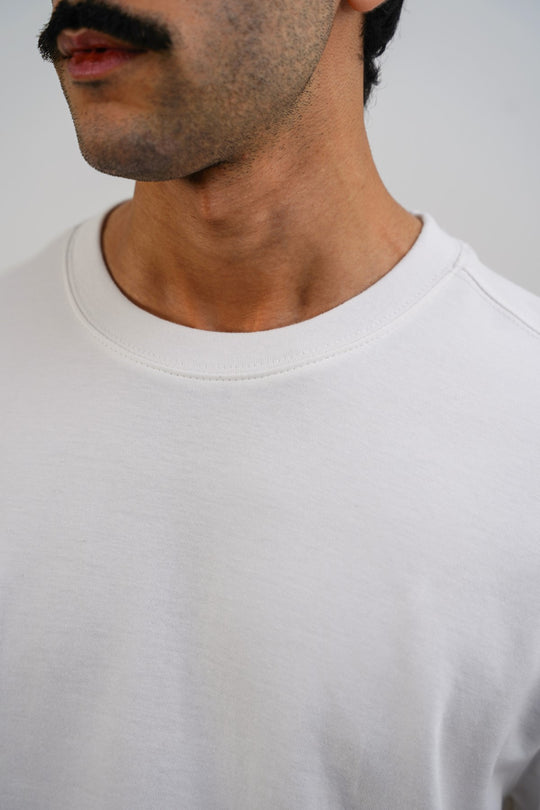 WHITE SUMMER ESSENTIAL TEE