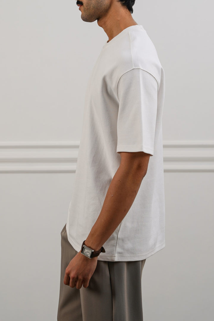WHITE SUMMER ESSENTIAL TEE