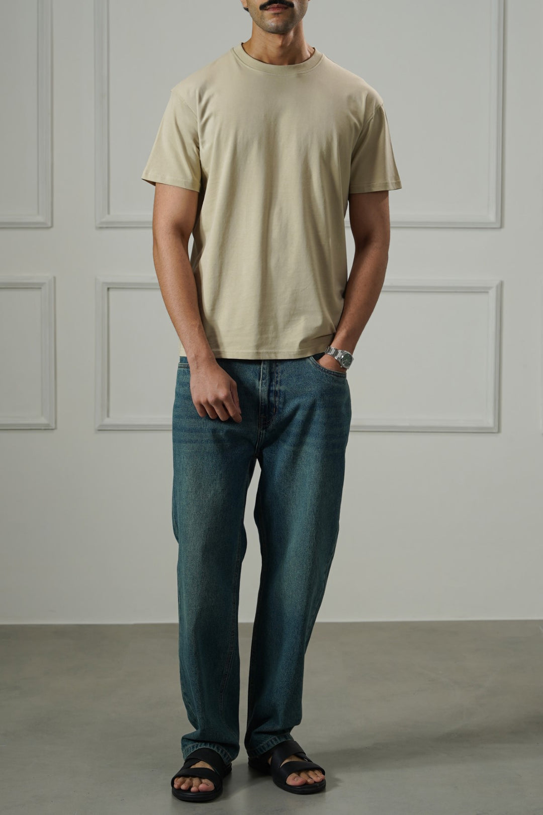 BEIGE ESSENTIAL CREW NECK TEE