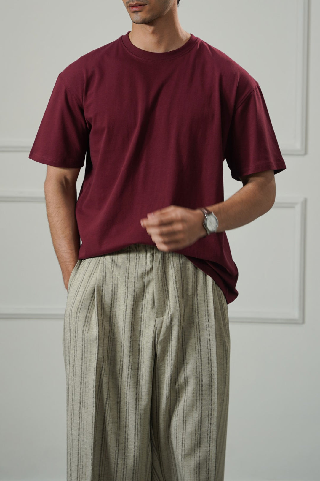 MAROON ESSENTIAL CREW NECK TEE
