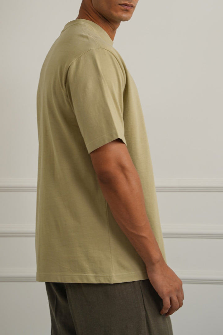 LIGHT GREEN ROSE GRAPHIC TEE