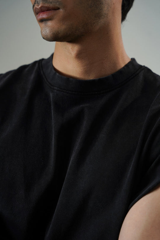 CHARCOAL WASHED EFFECT SLEEVELESS TEE