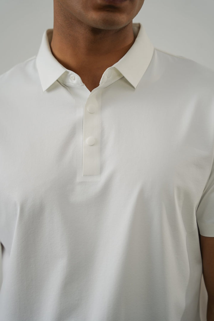 WHITE SEAMLESS POLO