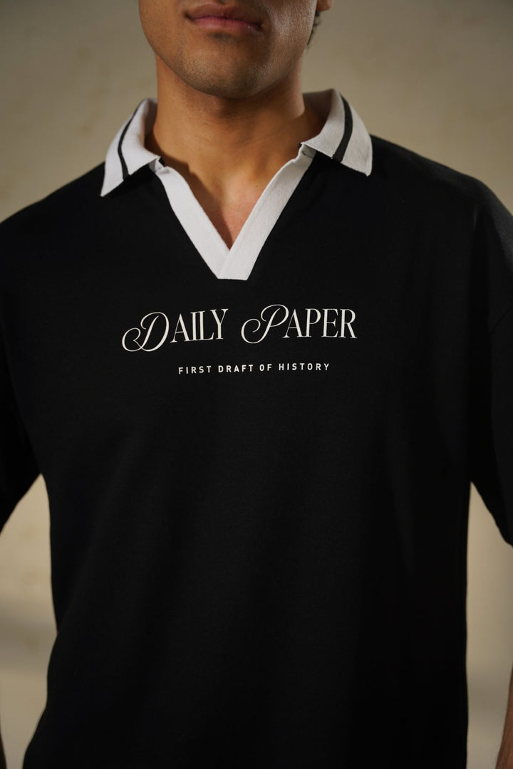 BLACK PRINTED POLO TEE