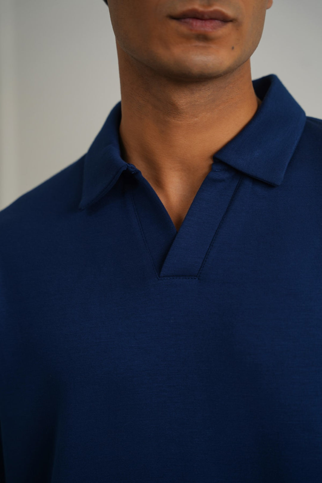 NAVY EASY KNITTED POLO
