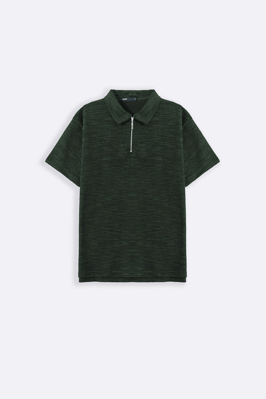 OLIVE TEXTURED ZIPPER POLO
