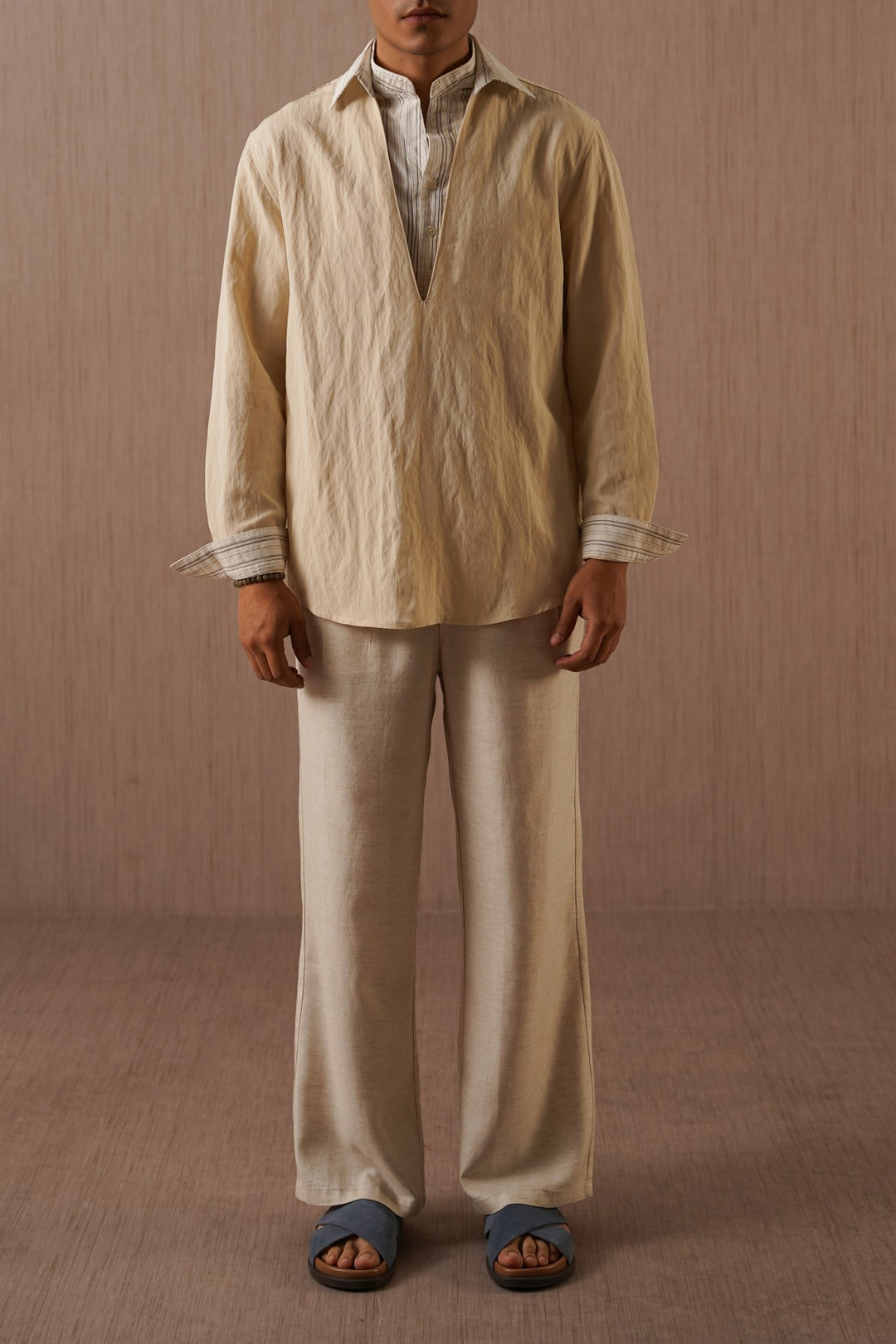 BEIGE HOLIDAY SHIRT