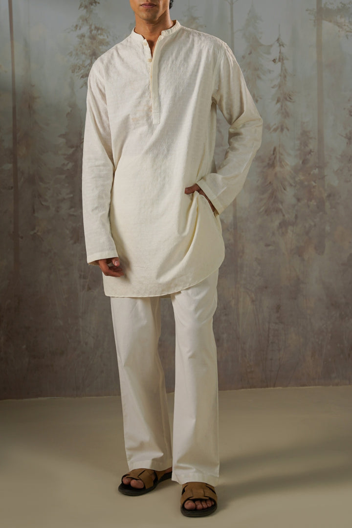 OFF WHITE TEXTURED JACQUARD SHIRT