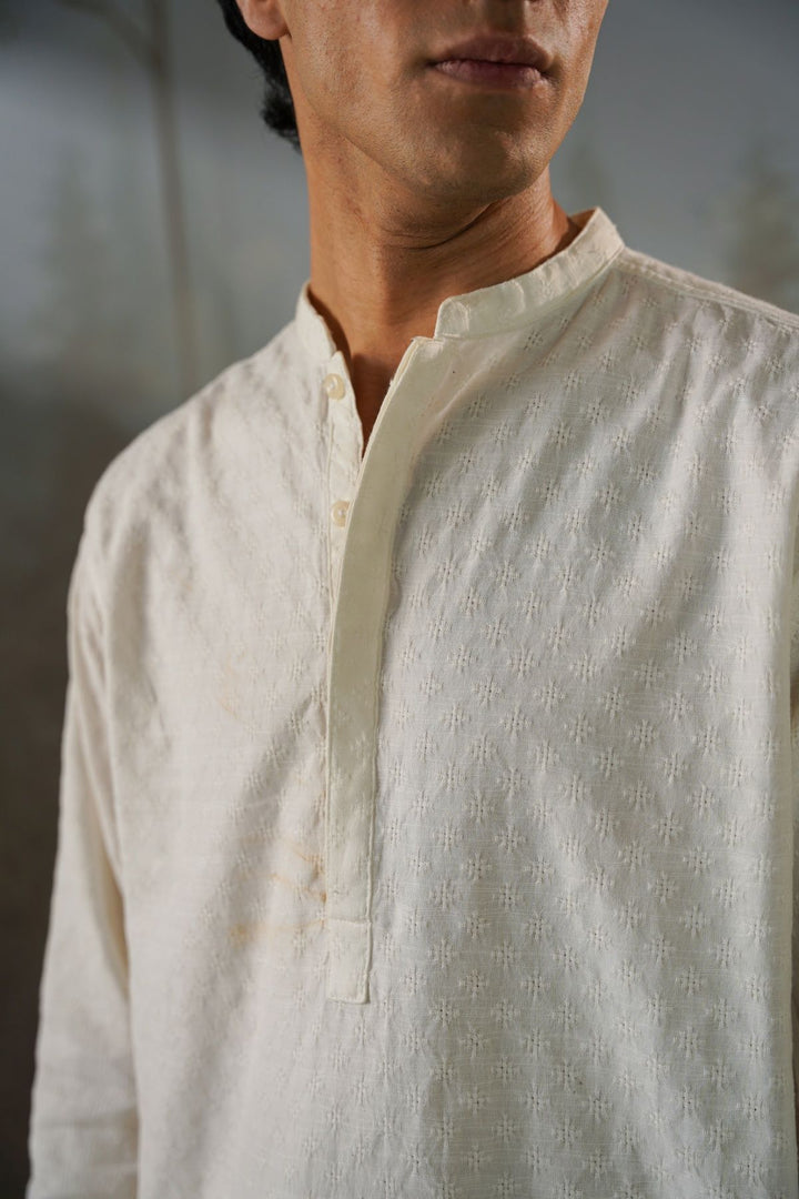 OFF WHITE TEXTURED JACQUARD SHIRT