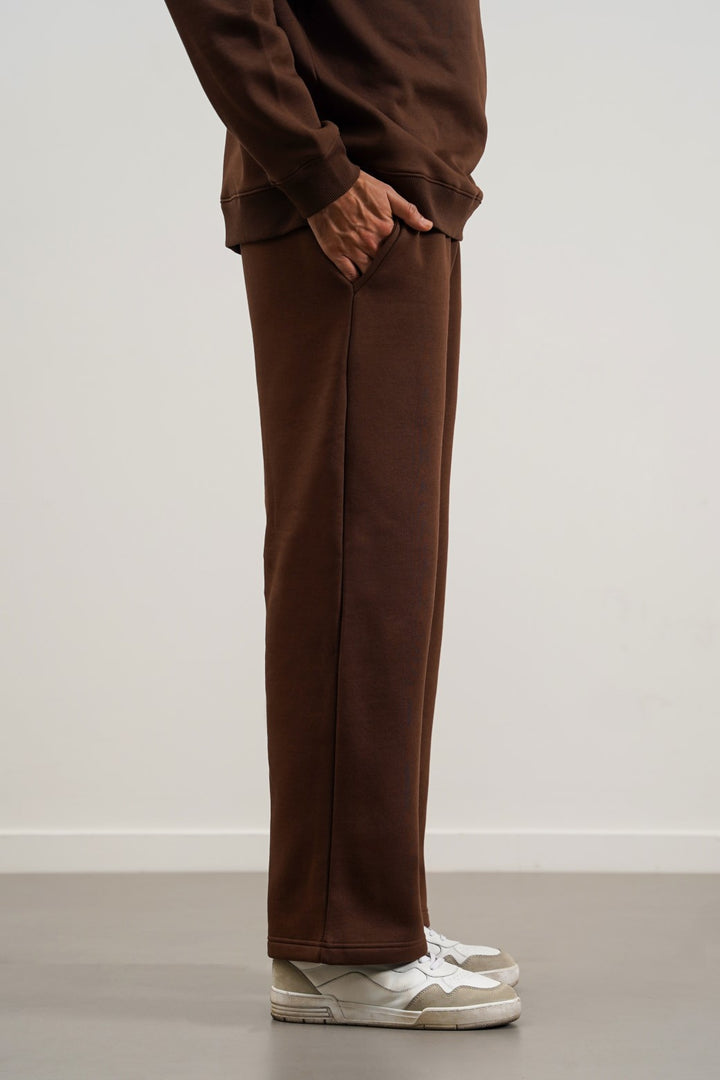 BROWN STRAIGHT PANTS WITH DRAWSTRING